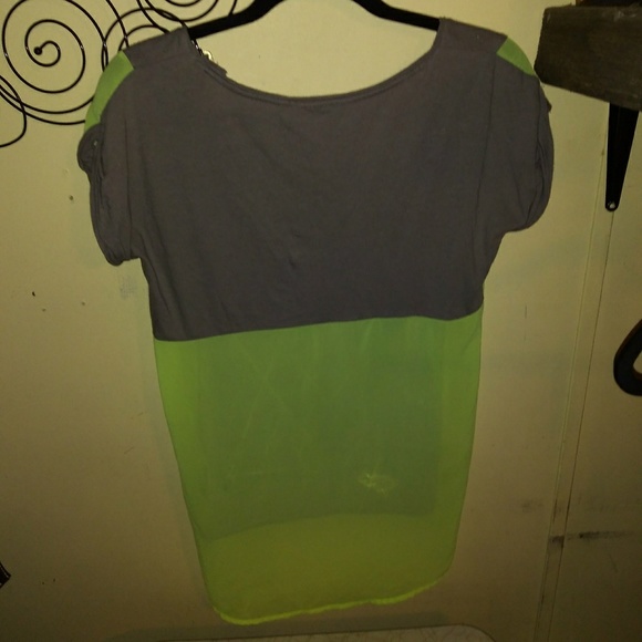 🛑LAST CHANCE rock & Republic Sexy oversized blouse - Picture 3 of 5